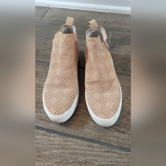 Dolce Vita Shoes - Dolce Vita Leather Woman's Shoes / Size 8